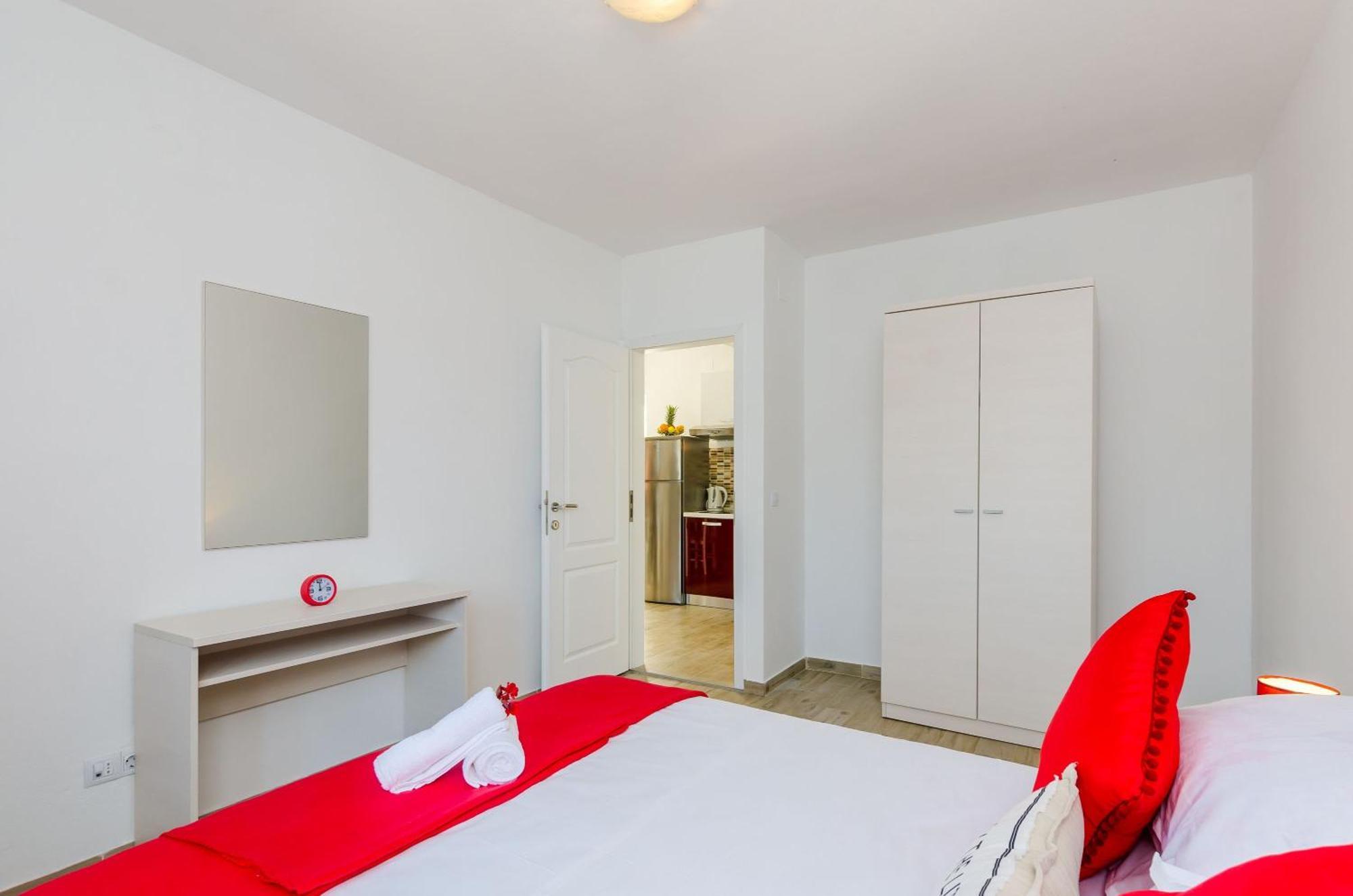 Mata Family Apartments Molunat Quarto foto
