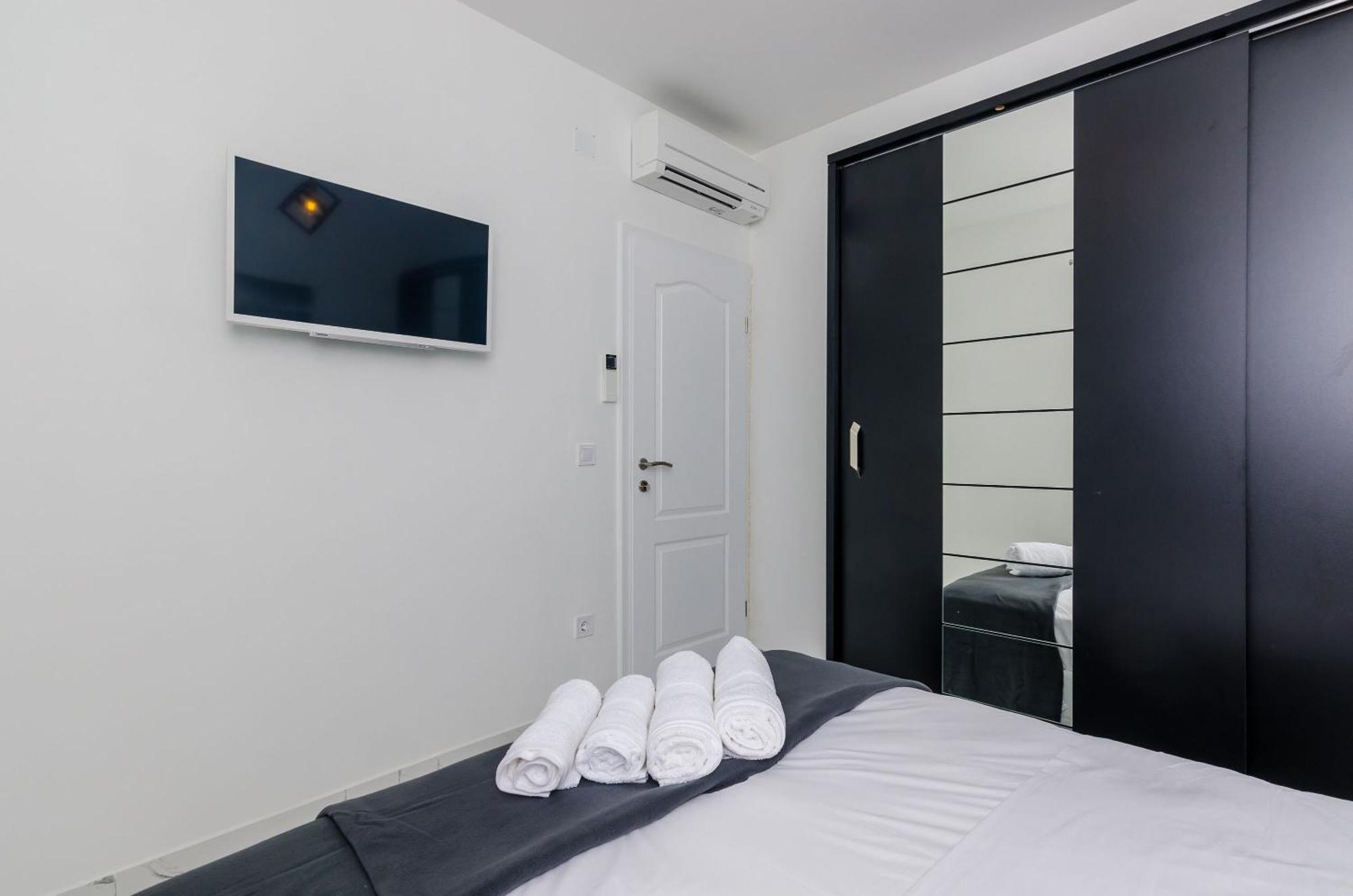 Mata Family Apartments Molunat Quarto foto