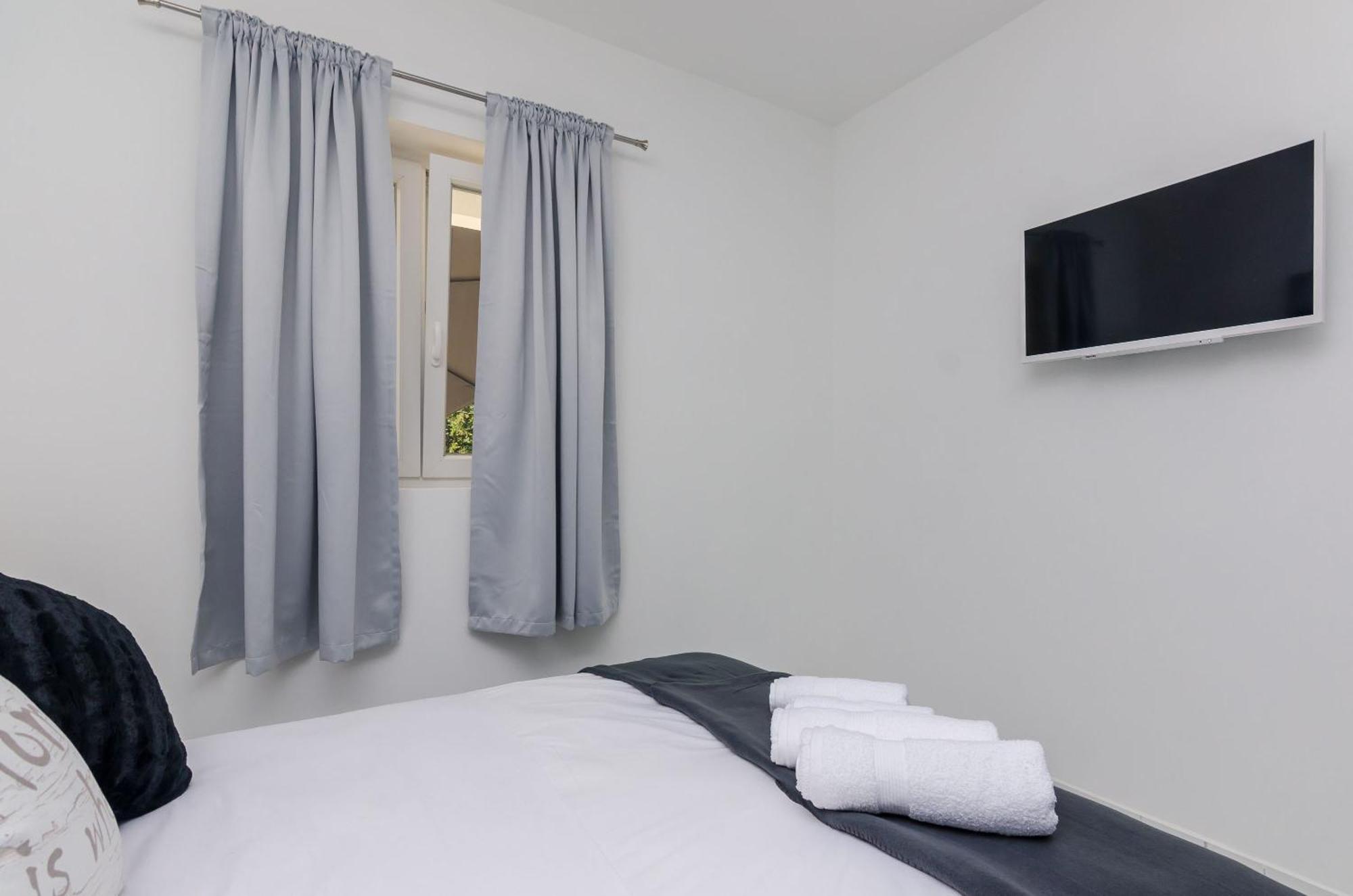 Mata Family Apartments Molunat Quarto foto