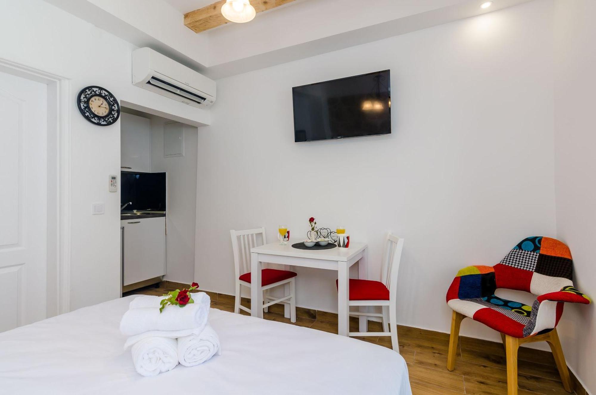 Mata Family Apartments Molunat Quarto foto
